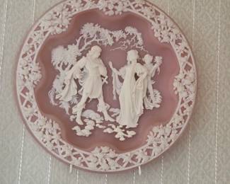 Incolay Studios Stone Cameo Relief Collector Wall Plates