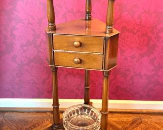 Kittinger Buffalo Mahogany Smoking Stand with Humidor, Two Drawers & Glass Ashtray – Pattern CW 5