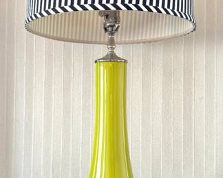 Mid-Century Modern Chartreuse Yellow Art Glass Table Lamp with Flared Trumpet Base