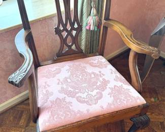 Kittinger Chippendale Style Mahogany Armchair with Pierced Splat & Ball-and-Claw Feet