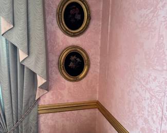 Pair of Oval Gilt-Framed Botanical Floral Wall Art Panels