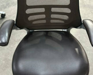 Lot 221: Set of Mesh Back Office Chairs
