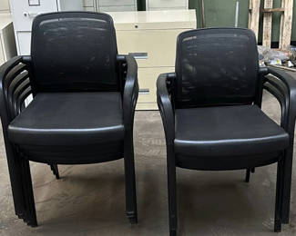 Lot 128: Set of Black Stackable Guest Chairs