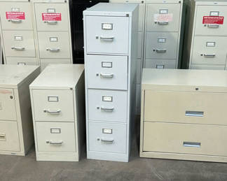 Lot 425: Metal Filing Cabinets Assortment