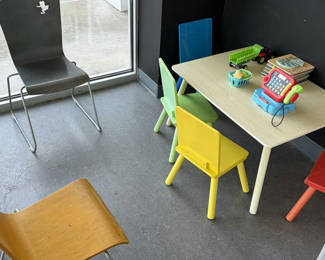 Lot 70: Children's Table Set, Wooden Chairs, and Giraffe Wall Art
