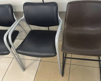 Lot 86: Set of Three Office Guest Chairs