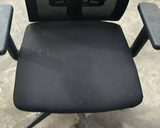 Lot 225: Collection of Mesh Back Office Chairs