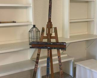 Lot 102: Wooden Artist Easel