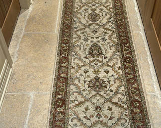 Lot 344: Traditional Patterned Runner Rug