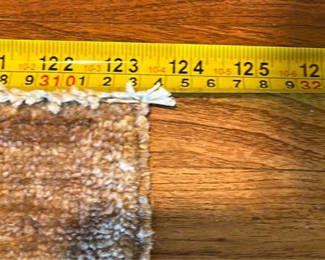 Lot 323: Patterned Area Rug