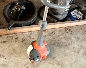HUSQVARNA STRING TRIMMER