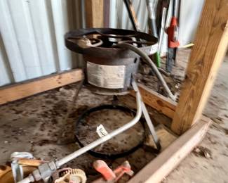 OUTDOOR COOKER