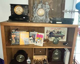 AND....MORE CLOCKS!