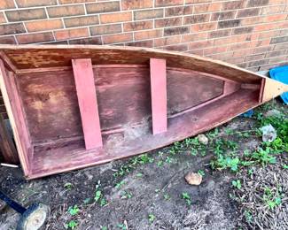 GREAT OLD HANDMADE WOODEN BOAT / SKIFF