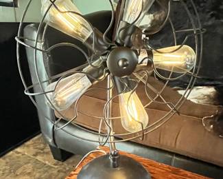 RETRO "FAN" LIGHT w/ EDISON BULBS!
