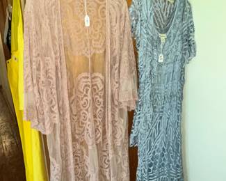 BEAUTIFUL WOMEN'S CLOTHES