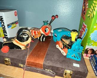 VINTAGE FISHER PRICE PULL TOYS