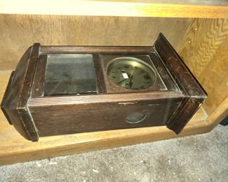 ANOTHER VINTAGE CLOCK
