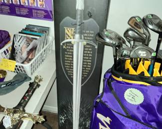 GAME OF THRONES SWORD IN BOX