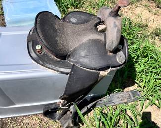 SMALL SADDLE