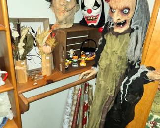SOME OF THE OLD GANG STILL HANGS AROUND!