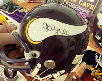 SIGNED ONE