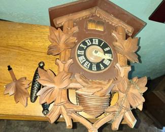VINTAGE CUCKOO CLOCK