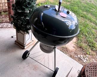 WEBBER COOKER