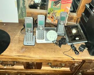 CORDLESS PHONES