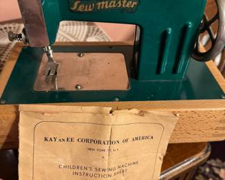 Vintage Sew Master Children's Sewing Machine