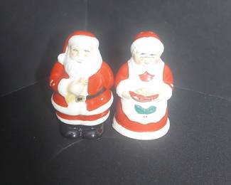 Holly Tree Santa and Mrs. Claus Salt and Pepper Shakers