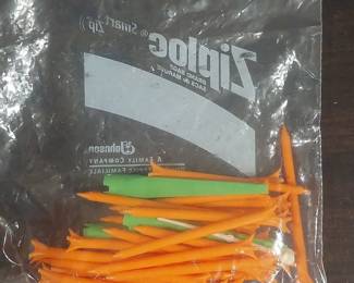 Assorted Plastic Golf Tees
