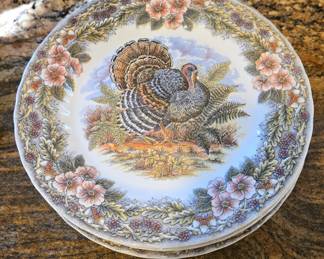 Queen's "Thanksgiving" Turkey Dinner Plate