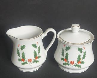 All the Trimmings Christmas Holly Creamer and Sugar Bowl Set