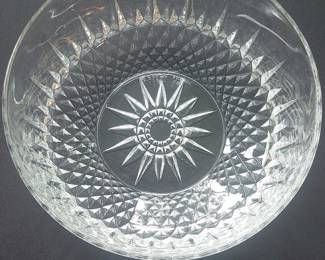 Arcoroc France Diamant Starburst Pattern Crystal Serving Bowl