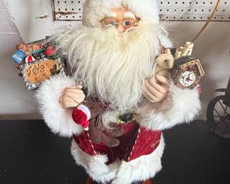 Karen Didion Originals Santa Figure