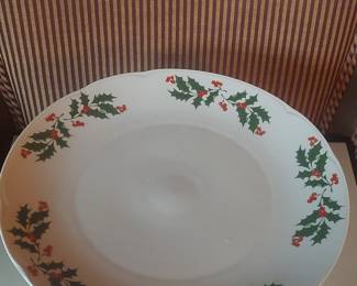 Apulum Romania Holly Pattern Pedestal Cake Stand