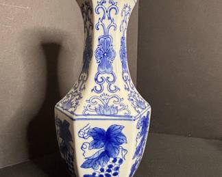 Vintage Chinese Export Hexagonal Blue and White Vase with Grapevine Motif