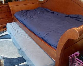 Stanley Furniture 3/3 Daybed Back Panel