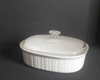 CorningWare F-2-B 2.8 Liter Oval Casserole with Lid - French White