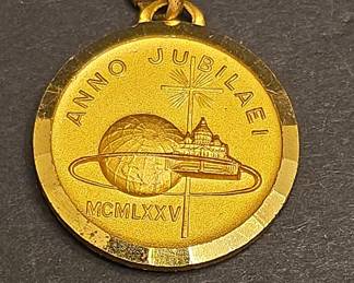 Pope Paul VI 1975 Jubilee Gold Medal Pendant