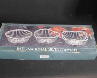 International Silver Company Mini Wire Basket Set