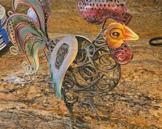 Tooarts Metal Sculpture Carved Iron Rooster