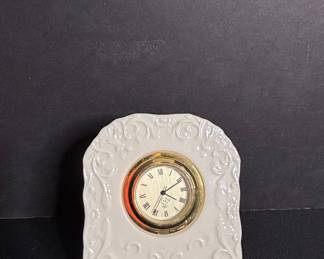 Lenox Georgian Collection Porcelain Quartz Mantel Clock
