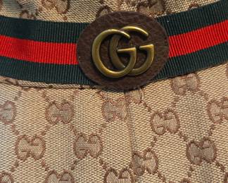 Gucci GG Supreme Canvas Bucket Hat with Web Stripe