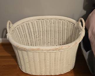 Vintage Oval Wicker Laundry Basket