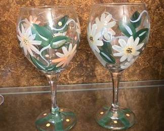 Hand-Painted Daisy Wine Glasses
