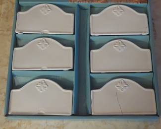 Living Home Ceramic Place Card Holders
