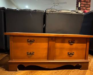 Lane Cedar Hope Chest