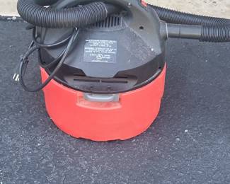 Craftsman 113.177135 Wet/Dry Shop Vacuum